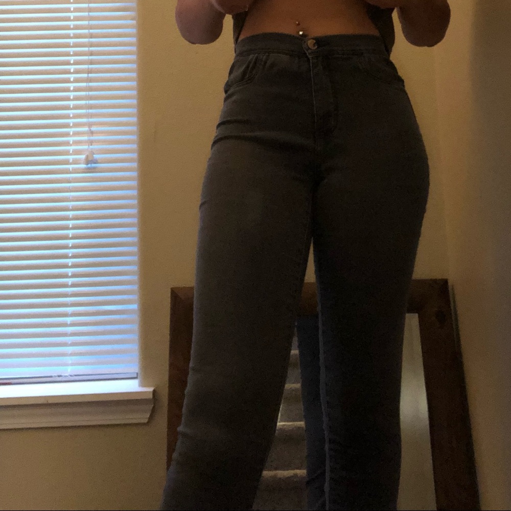 High waisted jeggings.